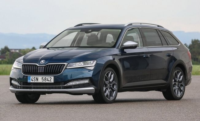 Skoda Superb Scout