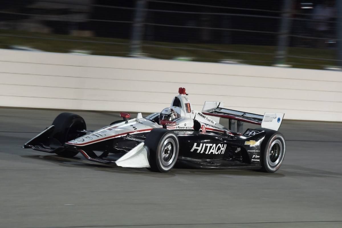 Newgarden triunfa en el 'late night' de Iowa y consolida su liderato