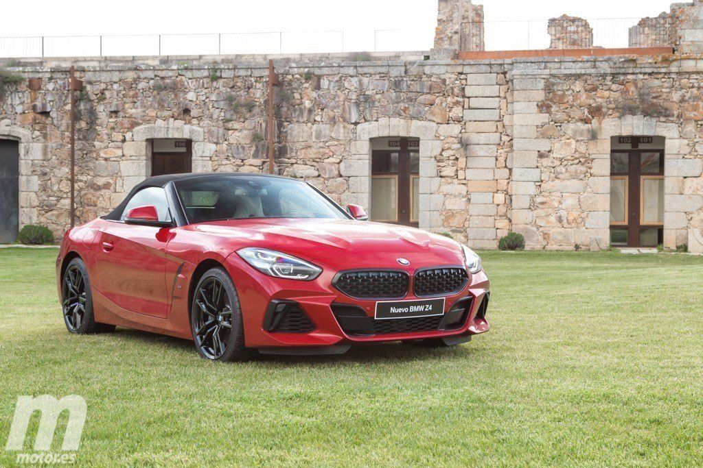 El nuevo BMW Z4 ya está disponible con cambio manual, descubre su precio