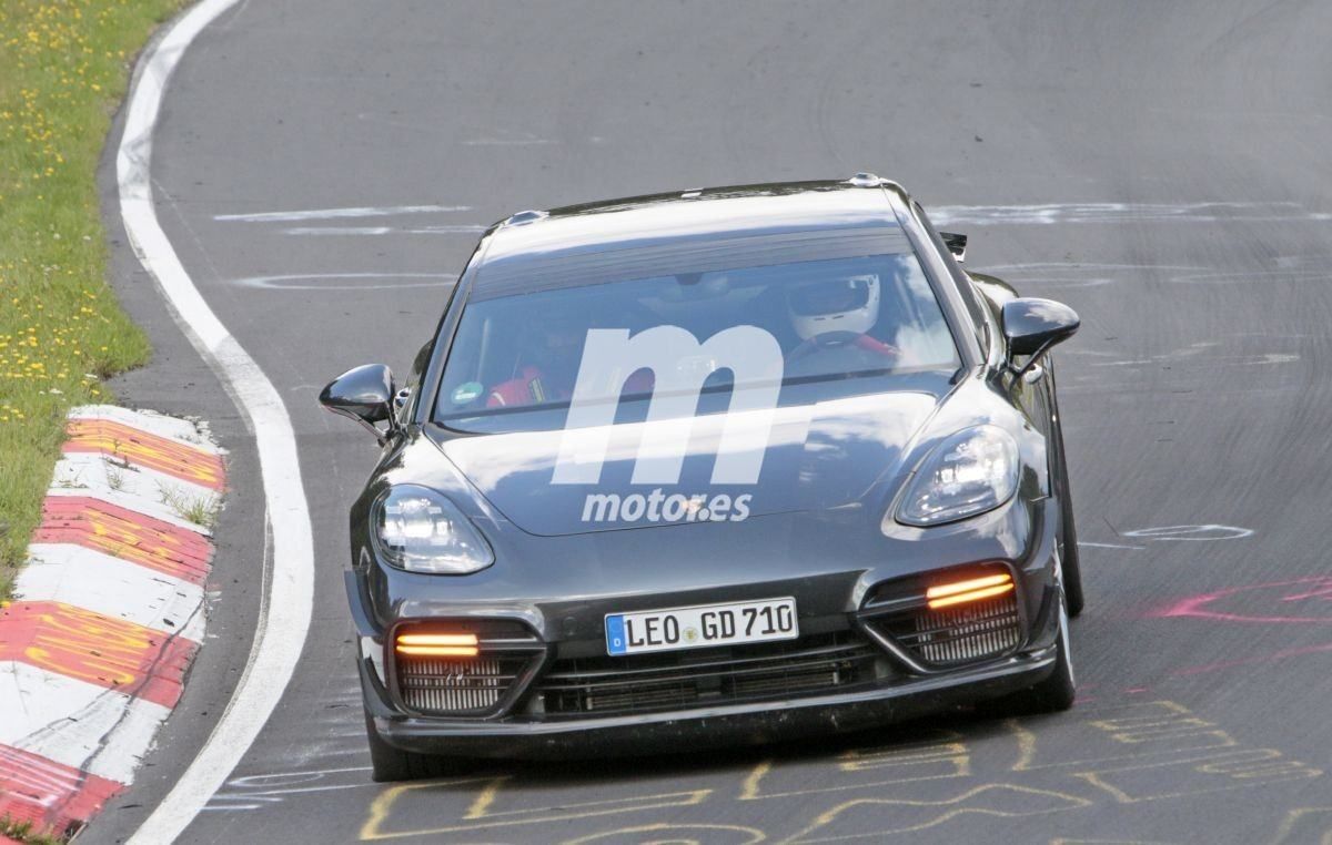 Gemballa prueba una nueva aerodinámica a bordo del Porsche Panamera Turbo en Nürburgring