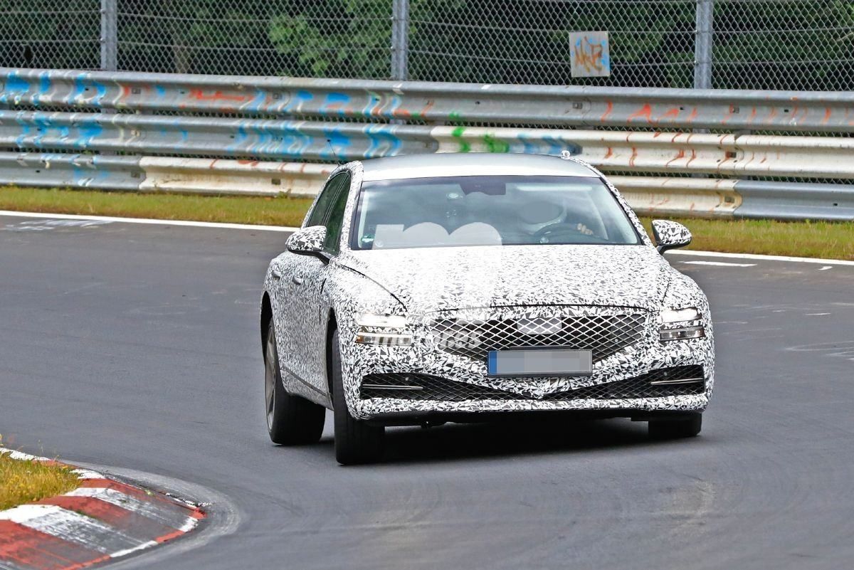 La nueva generación del Genesis G80 2020 continúa sus pruebas en Nürburgring