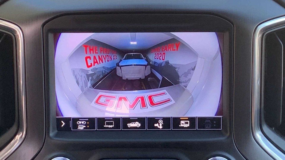 GMC anuncia el lanzamiento del futuro Canyon AT4