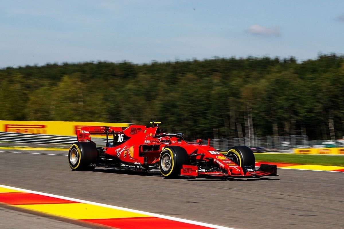 Leclerc domina los segundos libres en Spa con más de medio segundo sobre Vettel