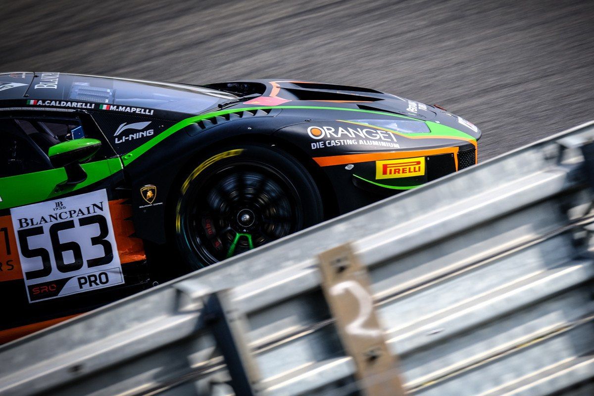 Mapelli y Caldarelli ganan en Nürburgring con el Lamborghini #563