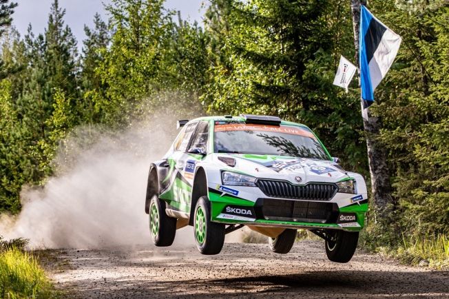 Esapekka Lappi se cuela en la fiesta de Toyota en Finlandia