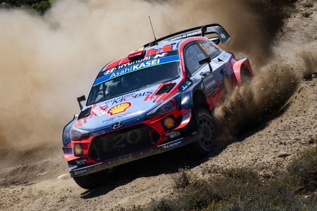 Neuville, Mikkelsen y Sordo repiten en el Rally de Turquía