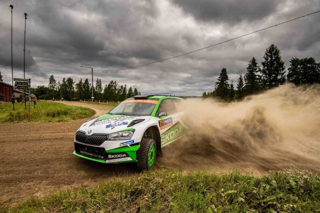 Ott Tänak y Toyota arracan el Rally de Finlandia con fuerza