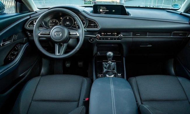 Mazda CX-30 - interior