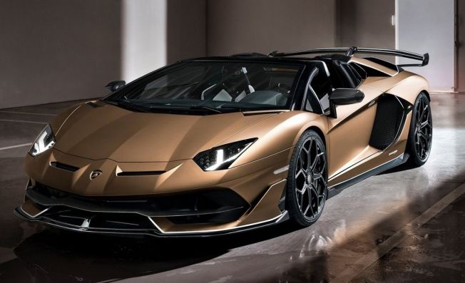 Lamborghini Aventador SVJ Roadster