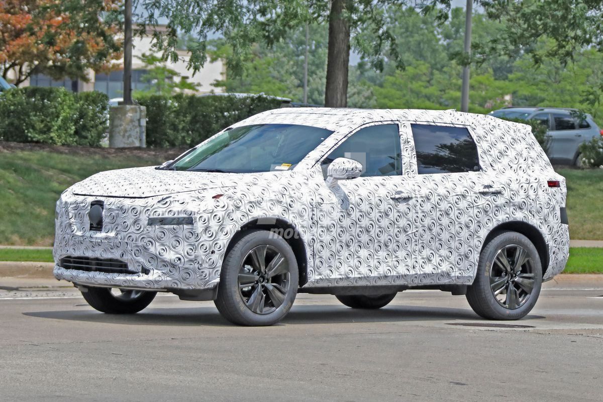 Los prototipos del Nissan X-Trail 2021 comienzan a perder camuflaje