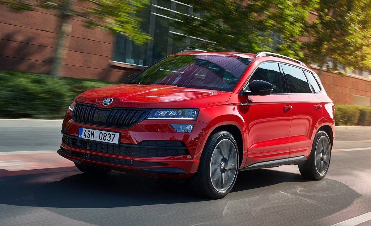 El Skoda Karoq Sportline recibe nuevas mecánicas de 190 CV