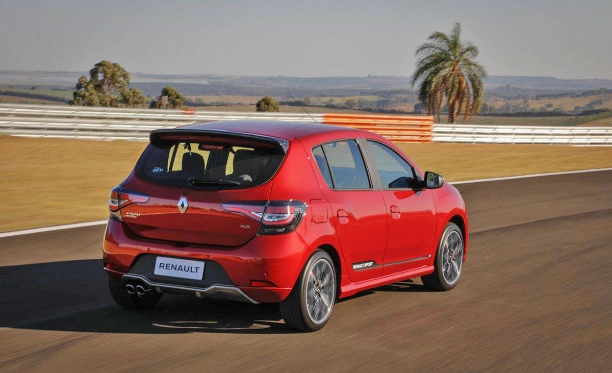 Foto Renault Sandero RS 2.0 - exterior