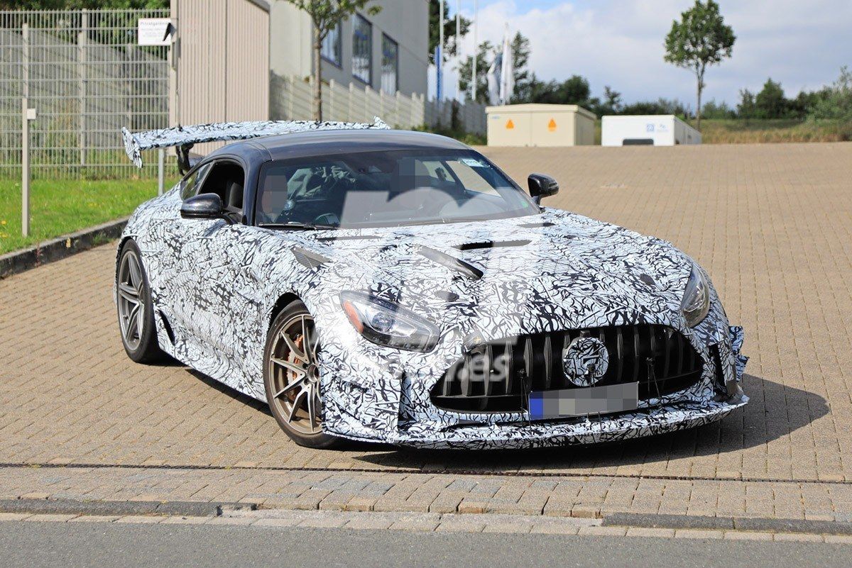 El Mercedes-AMG GT R Black Series nos muestra de nuevo su bestialidad en Nürburgring