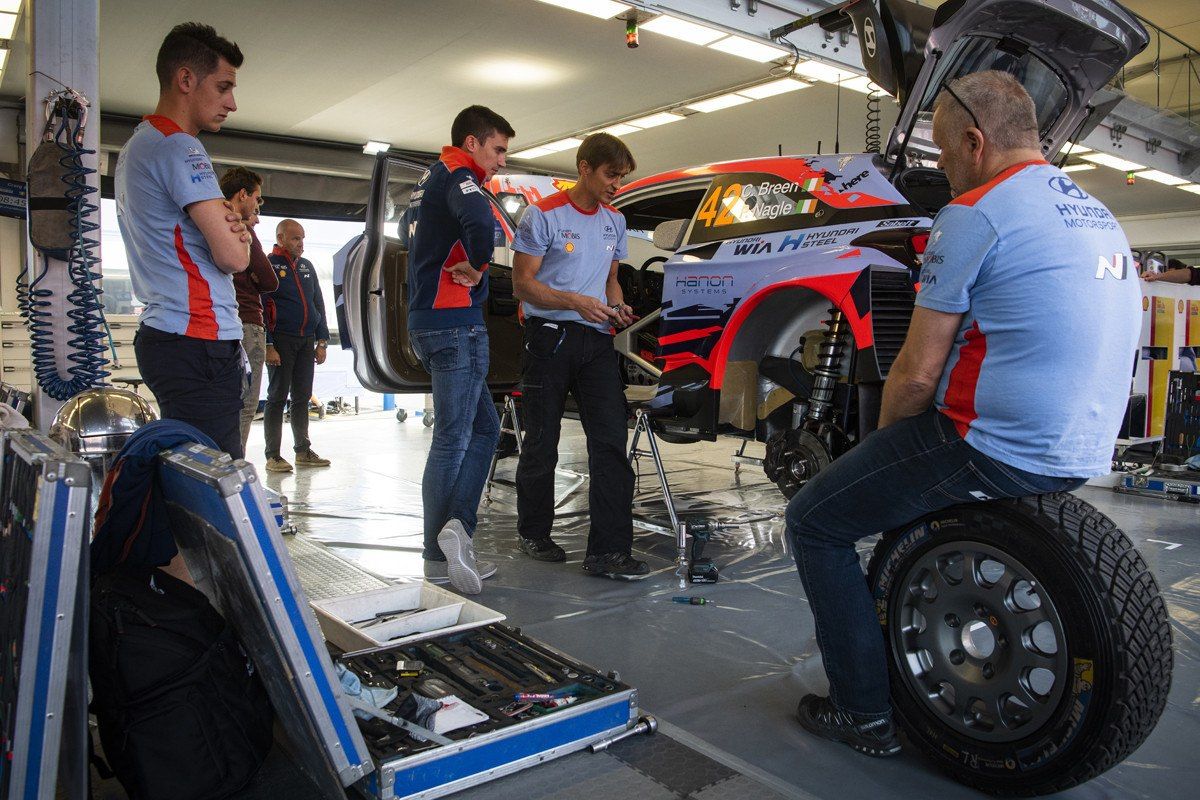 Hyundai confirma sus pilotos para los rallies de Gales y España