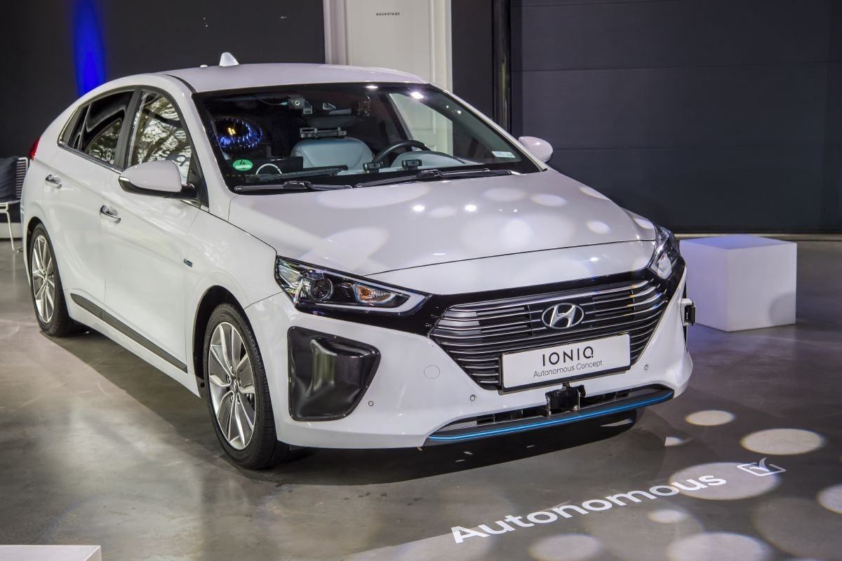 Hyundai avanza en conducción autónoma con prototipos basados en el IONIQ