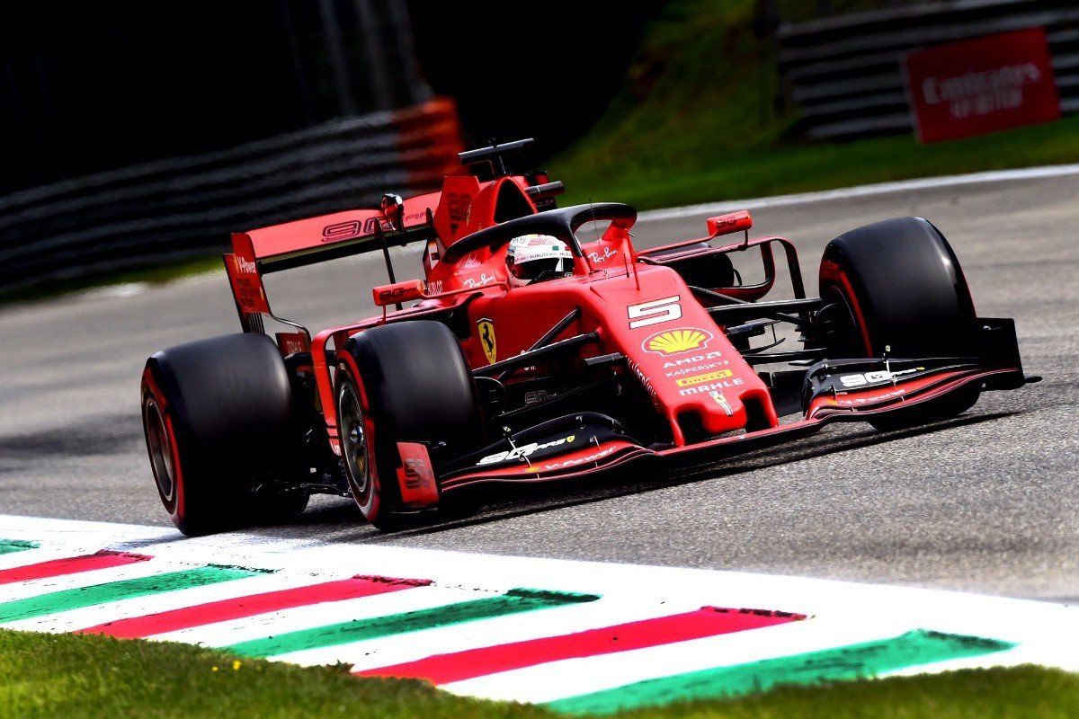 Vettel mantiene el dominio para Ferrari antes de la clasificación