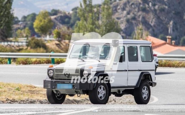 Cazamos una misteriosa mula basada en el Mercedes Clase G clásico