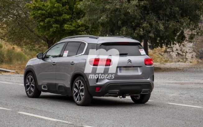 Citroën C5 Aircross Hybrid - foto espía posterior