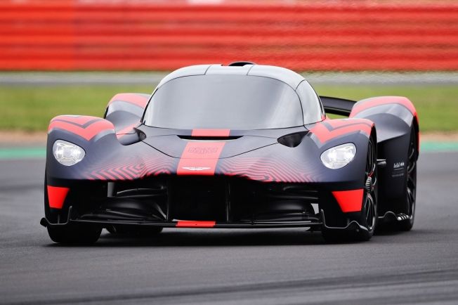 El Aston Martin Valkyrie del WEC no tendrá un sistema híbrido