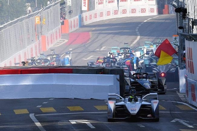 La Fórmula E valora castigar a los pilotos que causen banderas rojasLa Fórmula E valora castigar a los pilotos que causen banderas rojas