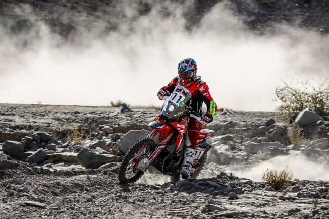 Honda y KTM se citan en el desierto del Atacama Rally