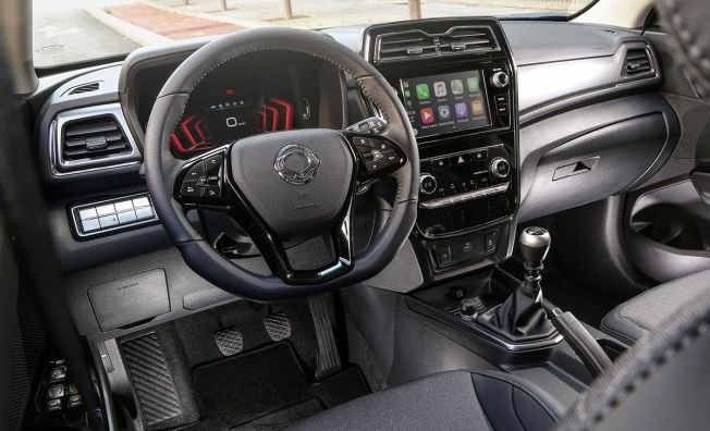 SsangYong Tivoli 2020 - interior