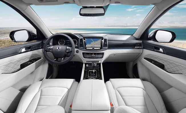 SsangYong Rexton 2020 - interior