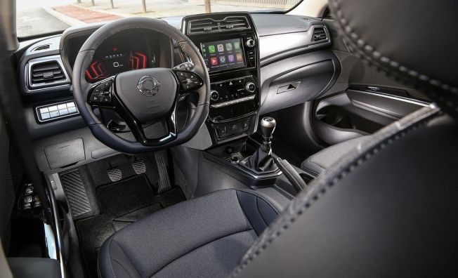 SsangYong Tivoli 2020 - interior