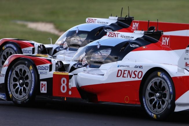 Toyota fue su propio rival en el doblete de las 4 Horas de Silverstone