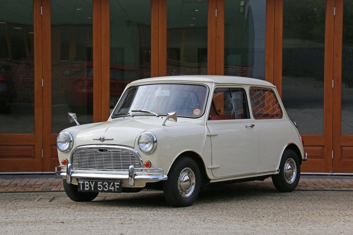 Descubierto un Mini original de 1968 a estrenar