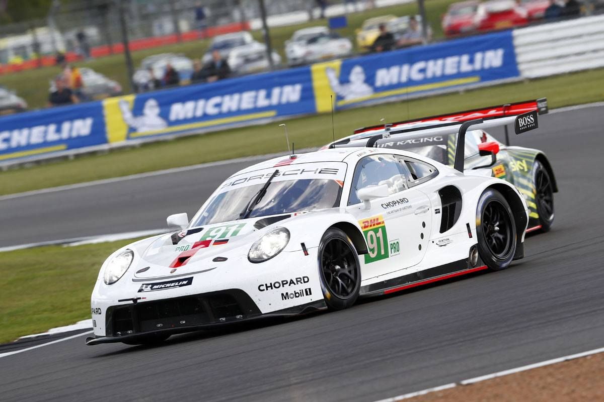 El nuevo Porsche 911 RSR debuta con victoria y doblete en el WEC