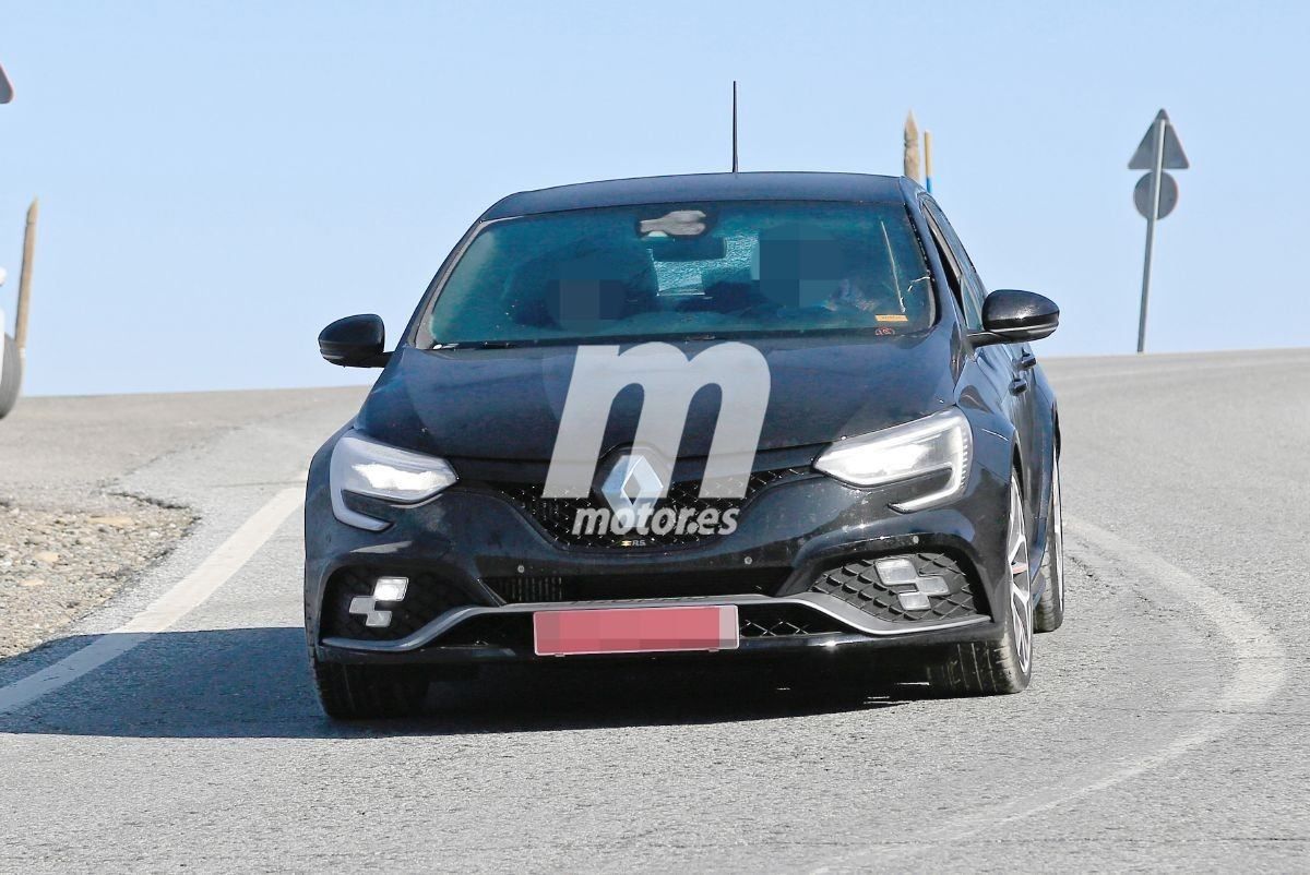 Las pruebas del facelift del Renault Mégane RS 2020 dejan al descubierto la nueva trasera