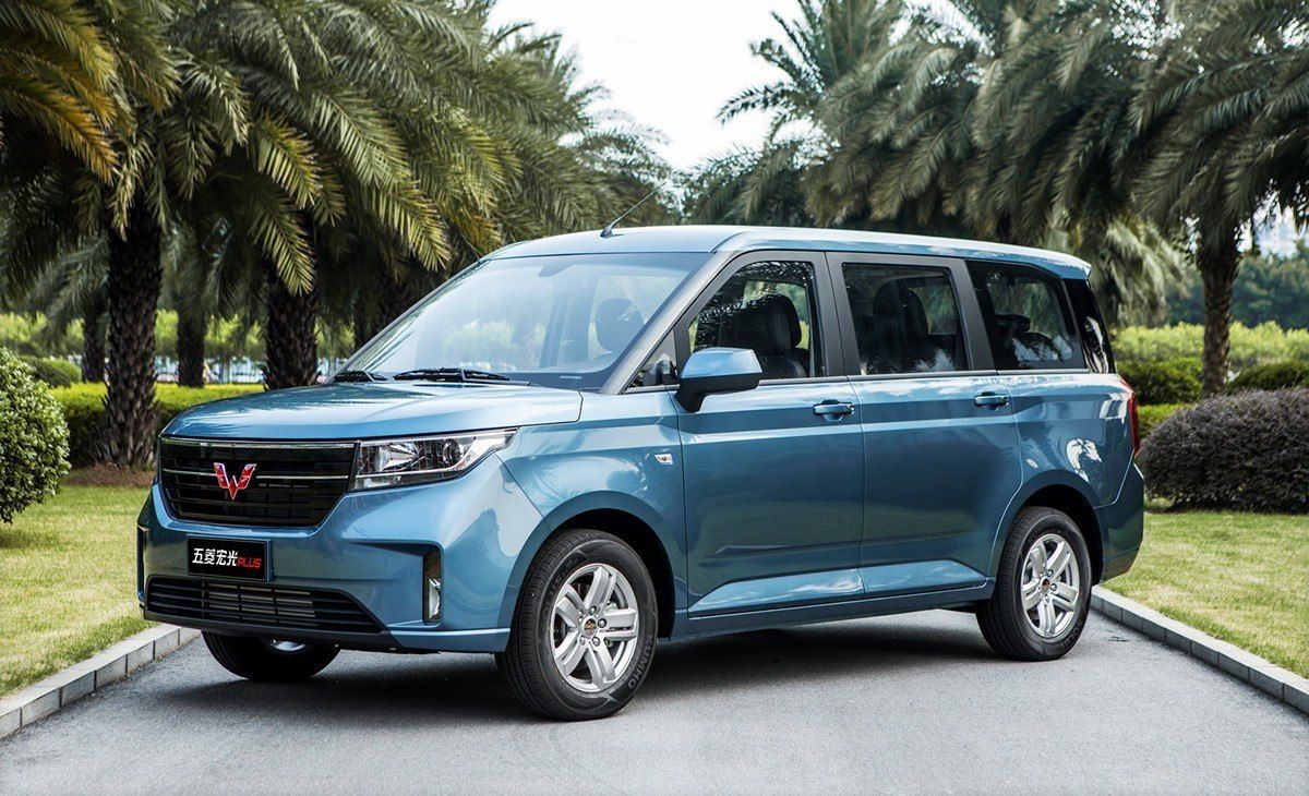 Wuling Hongguang Plus, un peculiar monovolumen específico para China