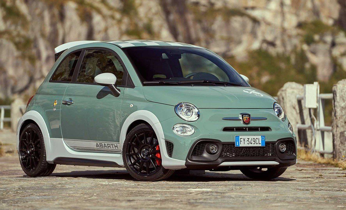 Abarth 695 70º Anniversario, un plus de exclusividad