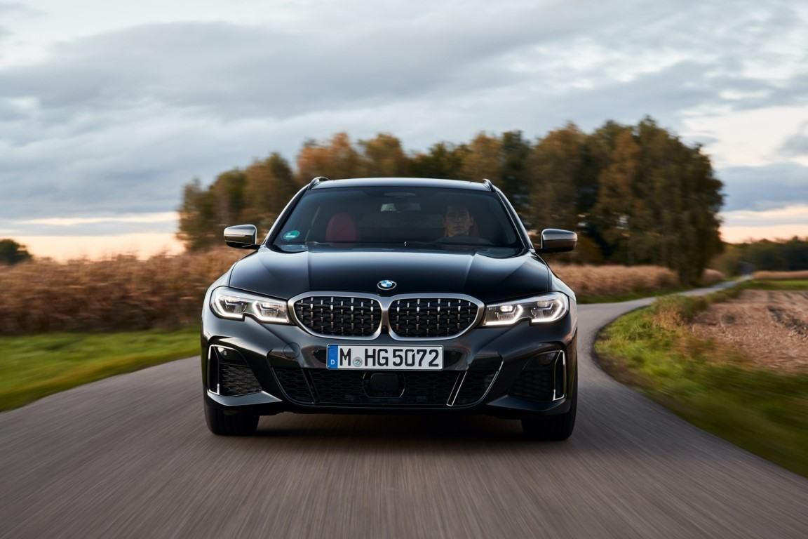 BMW M340i xDrive Touring, llega la versión más deportiva al familiar alemán