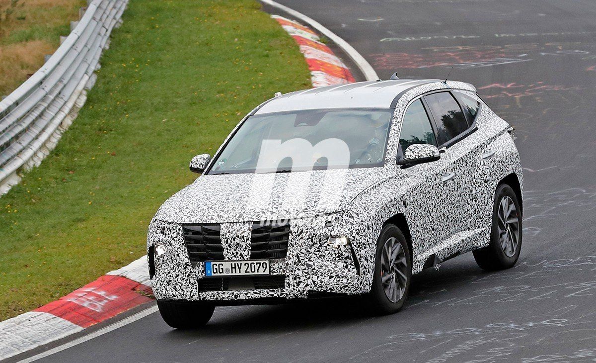 El nuevo Hyundai Tucson 2021 pierde camuflaje a su paso por Nürburgring