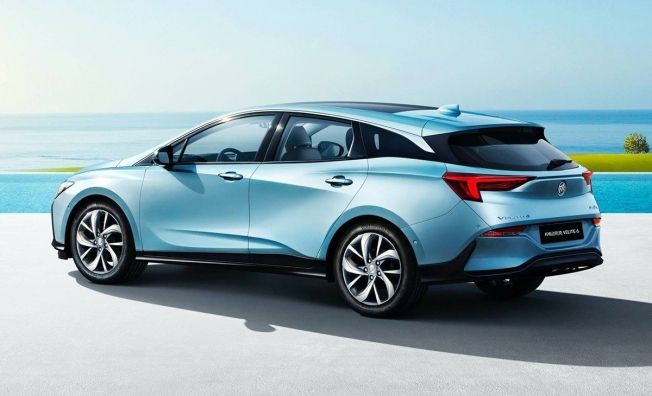 Buick Velite 6 Plus - posterior