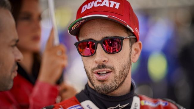 Andrea Dovizioso cree que la diferencia con Márquez es ridículamente grande.