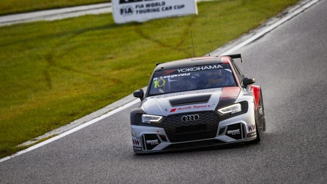 Esteban Guerrieri gana en Suzuka y recupera el liderato del WTCR