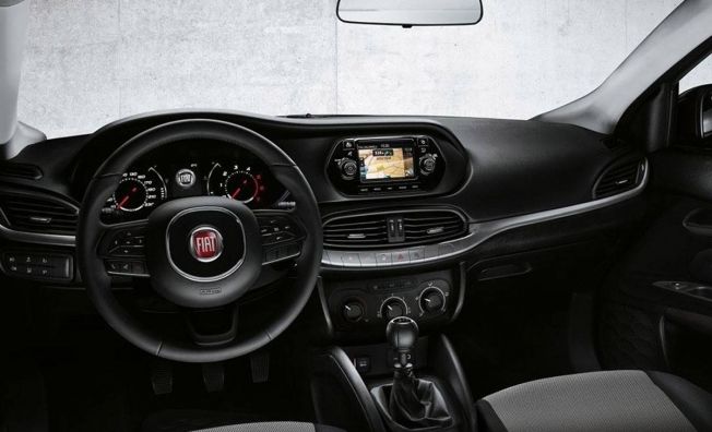 Fiat Tipo Street - interior