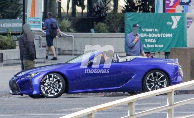 Lexus LC Cabrio - foto espía lateral