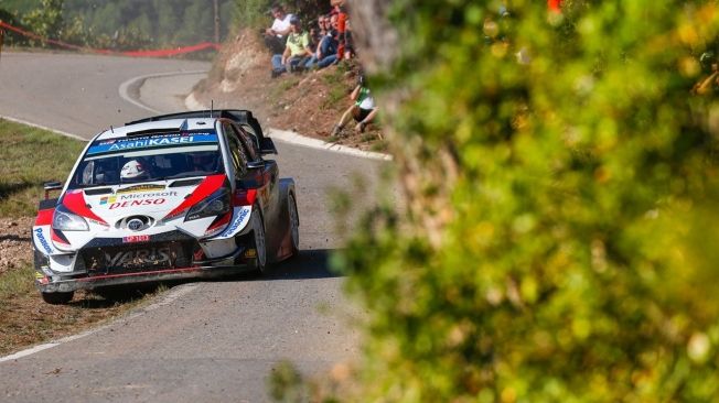 Neuville sigue de líder del Rally RACC, Tänak amenaza el triplete de Hyundai