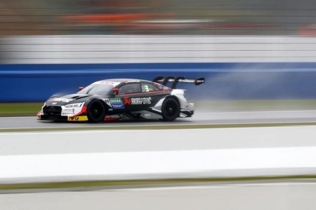 Nico Müller logra la última pole del año en el DTM sin ser el más rápido