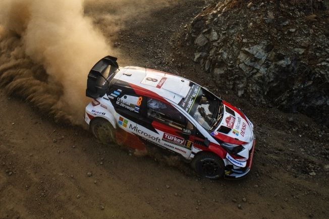 Ott Tänak defiende su liderato del WRC en los bosques galeses