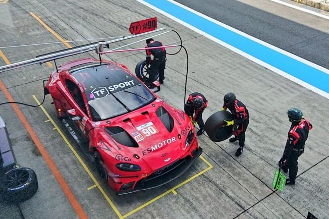 Sébastien Buemi coloca al Toyota #8 al frente del FP1 de Fuji