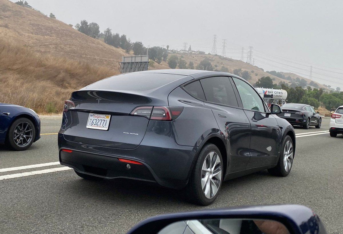 Los prototipos de desarrollo del Tesla Model Y ya están en la calle