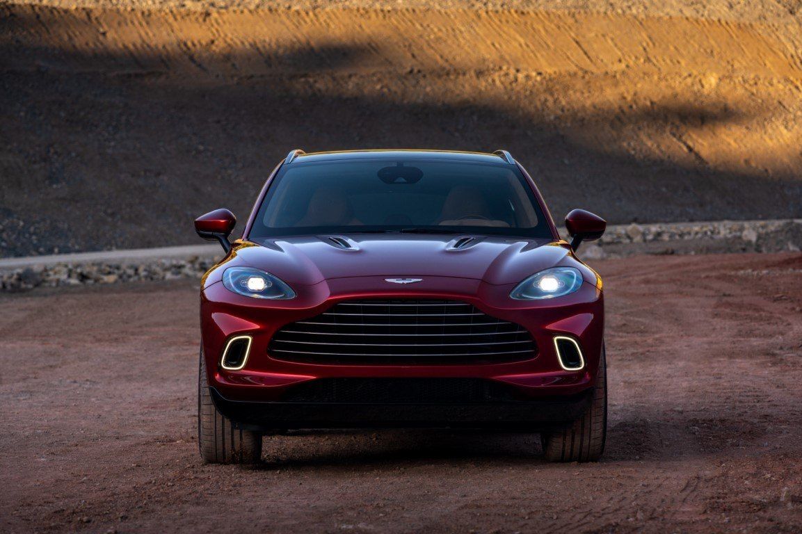 Aston Martin DBX, debuta el SUV deportivo de la marca británica