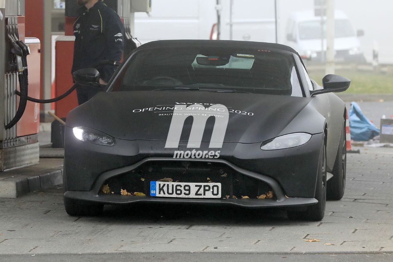 La nueva generación del Aston Martin Vantage Roadster 2020 vuelve a dejarse ver