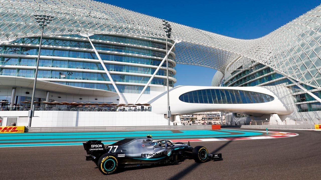 Bottas se lleva los primeros libres de Yas Marina