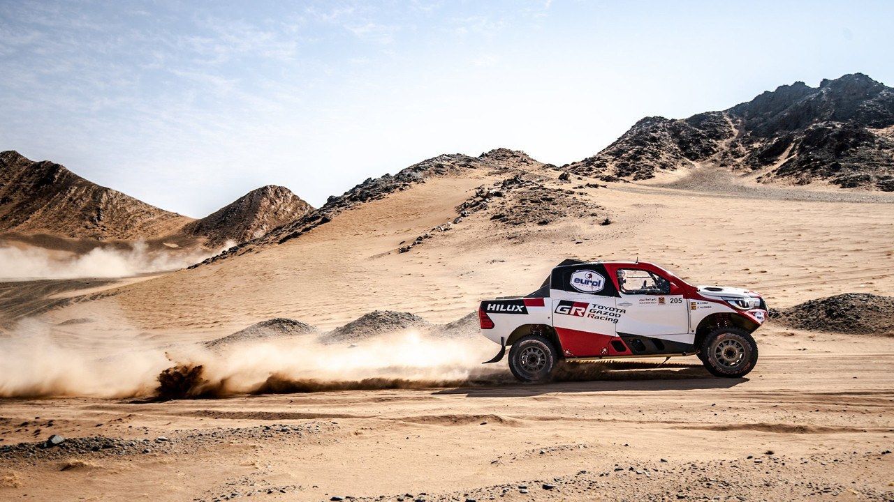 Fernando Alonso pierde fuelle en la segunda jornada del Ula Rally